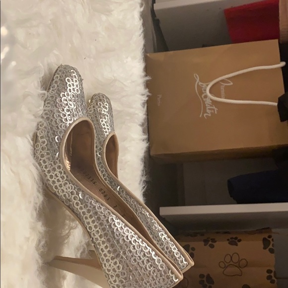 Heels - Picture 2 of 7